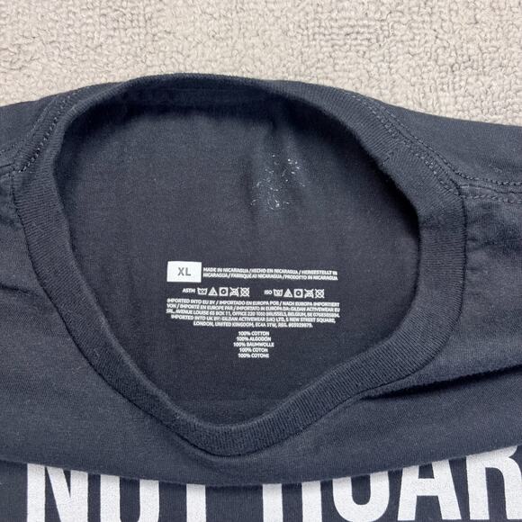 "It's Not Hoarding If It's Vinyl" T-Shirt Men XL Black Cotton Short Sleeve Music - Picture 2 of 6